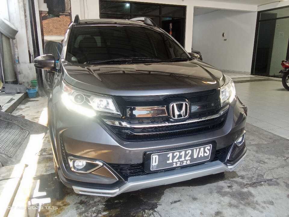 2021 Honda BR-V 1.5 E Prestige - Foto 1 dari 6