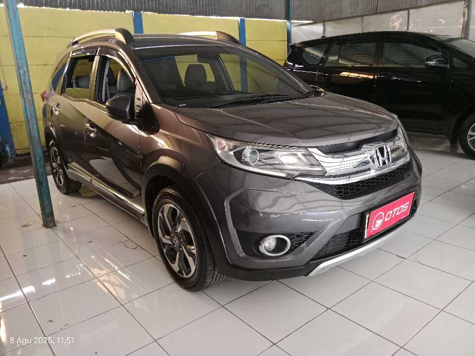 2016 Honda BR-V 1.5 E - Foto 1 dari 6