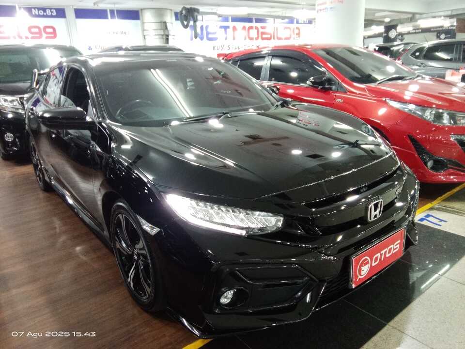2020 Honda Civic 1.5 RS - Foto 1 dari 6