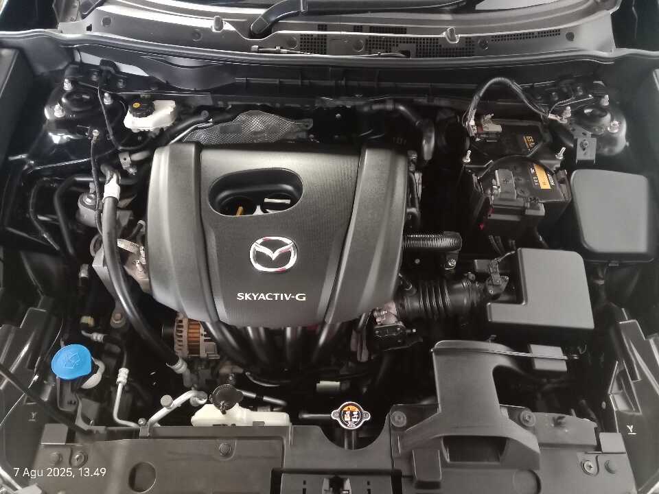 Foto Mobil Bekas Mesin Mazda CX-3 1.5 Sport tahun 2021