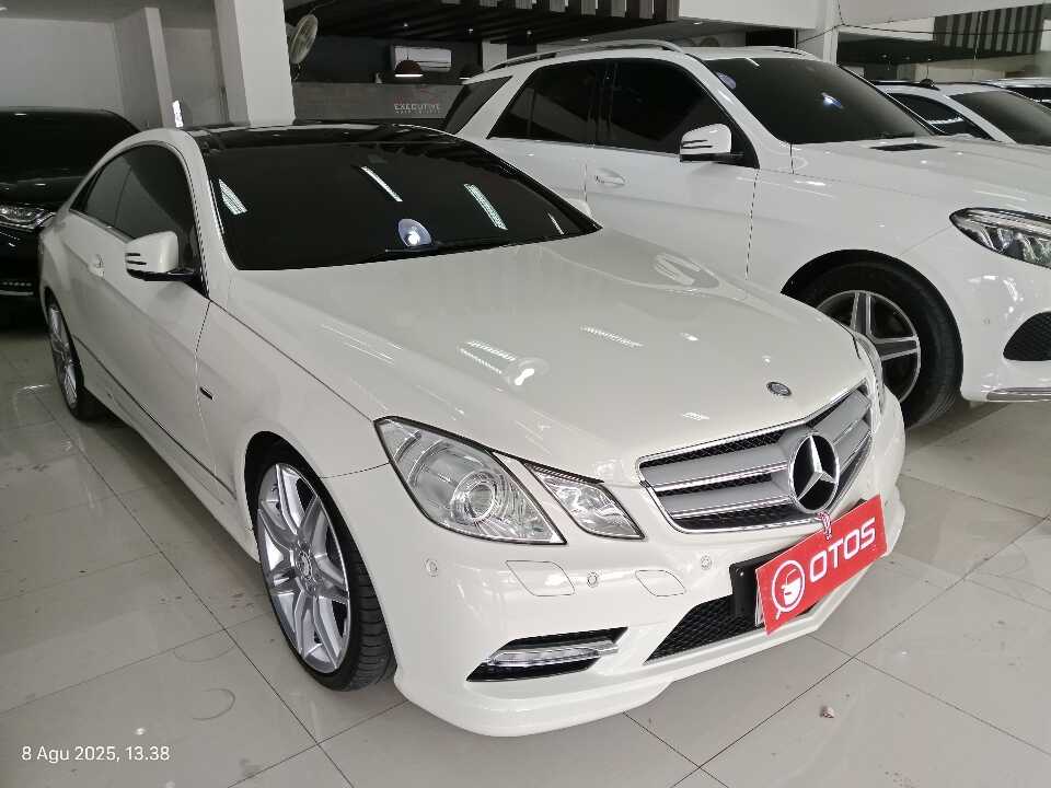 2012 Mercedes-Benz E250 1.8 - Foto 1 dari 6