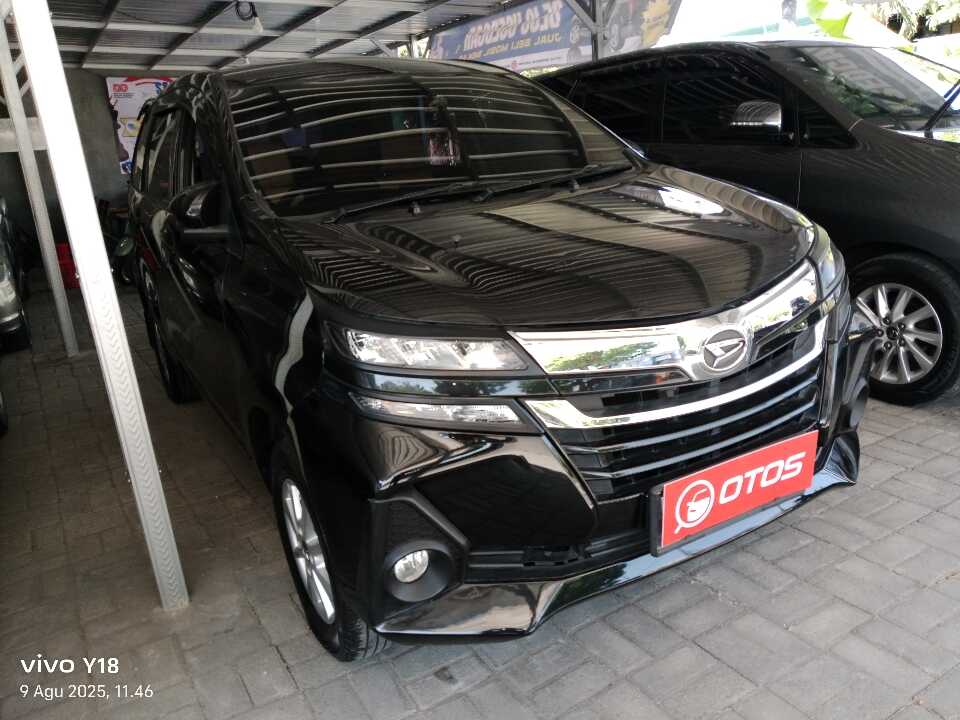 2021 Daihatsu Xenia 1.3 R - Foto 1 dari 6