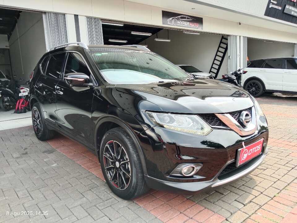 2017 Nissan X-Trail 2.5 - Foto 1 dari 6
