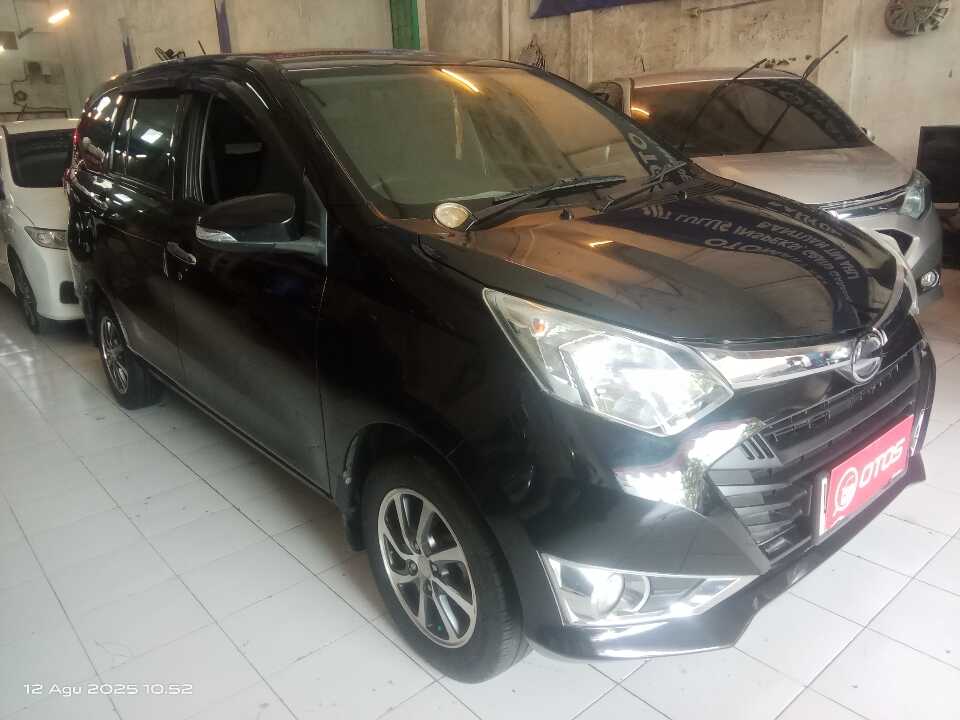 2017 Daihatsu Sigra 1.2 R - Foto 1 dari 6