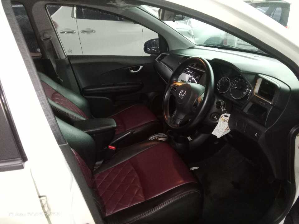 Foto Mobil Bekas Kabin Depan Honda BR-V 1.5 PRE tahun 2018