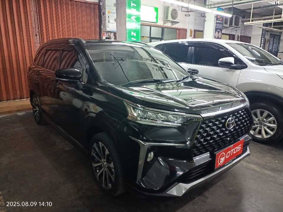 2022 Toyota Veloz 1.5 Q - Foto 1 dari 6