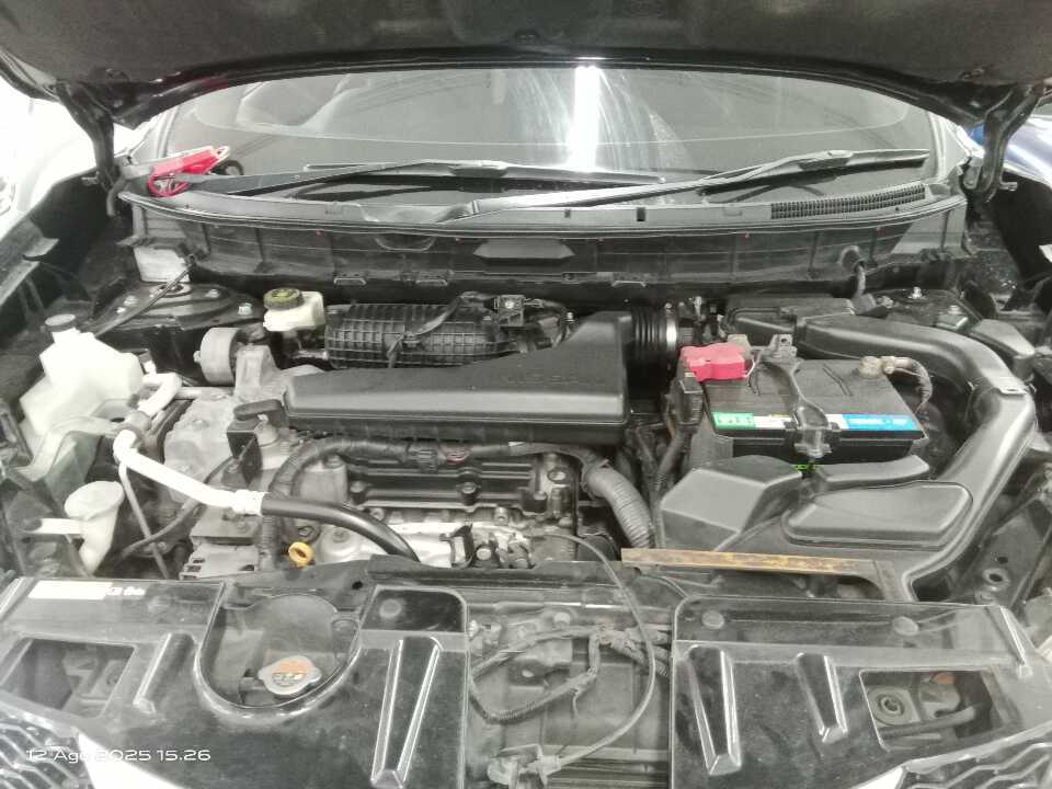 Foto Mobil Bekas Mesin Nissan X-Trail 2.5 tahun 2017