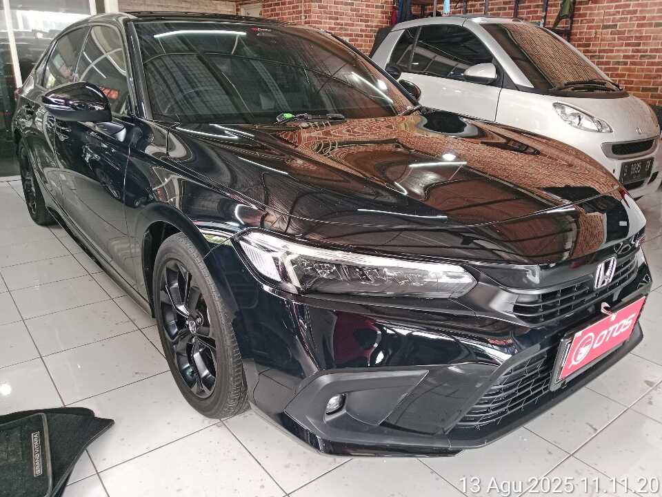 2021 Honda Civic 1.5 RS - Foto 1 dari 6