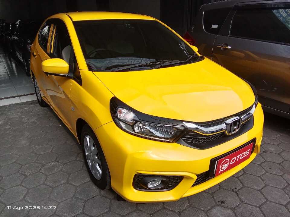 2019 Honda Brio 1.2 Satya E - Foto 1 dari 6