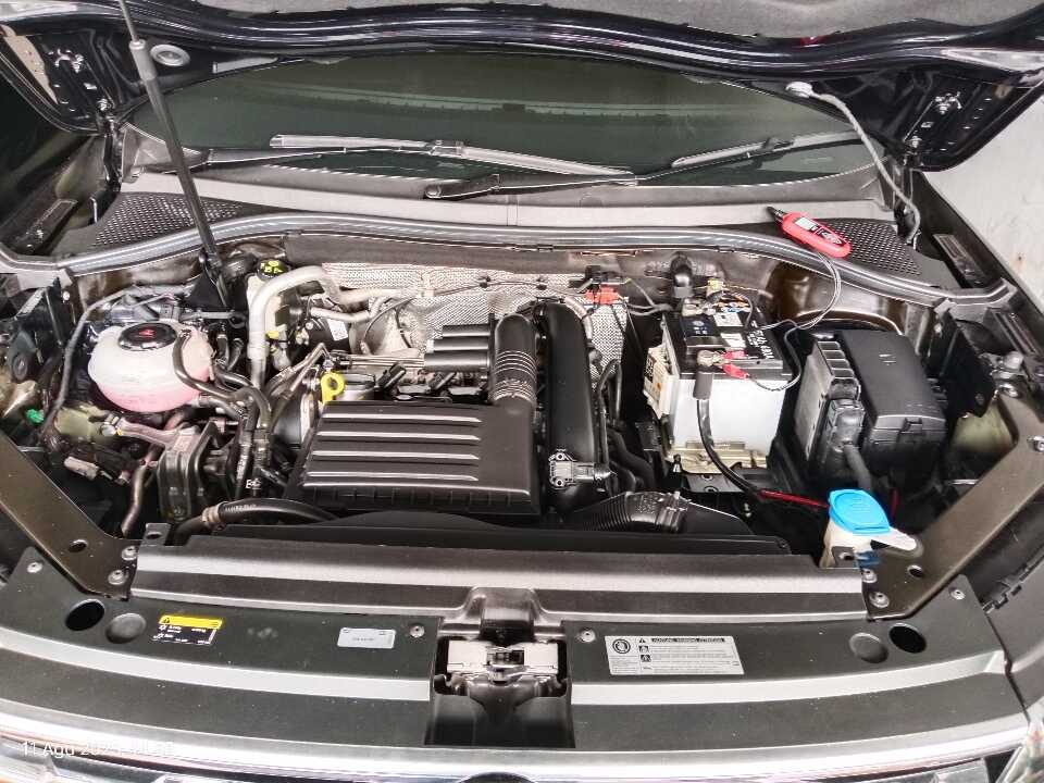 Foto Mobil Bekas Mesin Volkswagen Tiguan 1.4 TSI Allspace tahun 2021