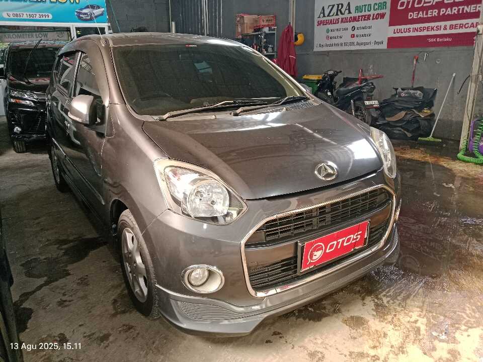 2016 Daihatsu Ayla 1.0 X - Foto 1 dari 6