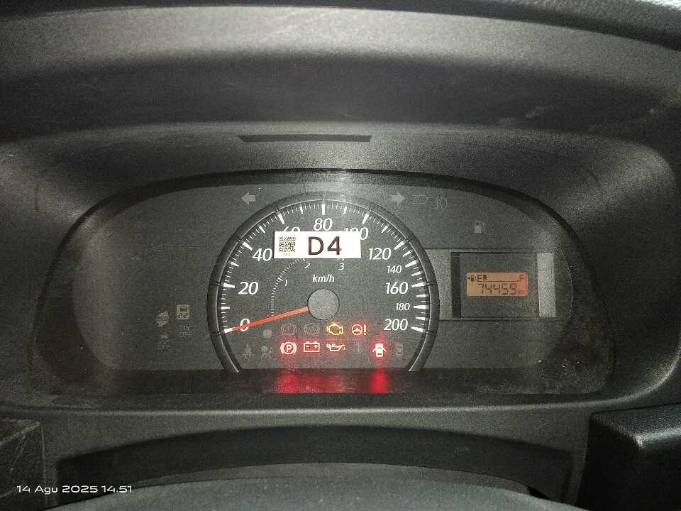 Foto Mobil Bekas Odometer Daihatsu Sigra 1.0 D tahun 2022