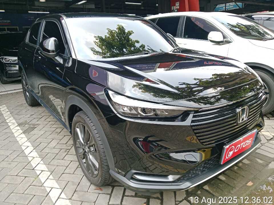 2024 Honda HR-V 1.5 SE - Foto 1 dari 6
