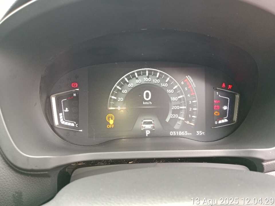 Foto Mobil Bekas Odometer Mitsubishi Pajero Sport 2.4 Dakar 4X2 tahun 2022