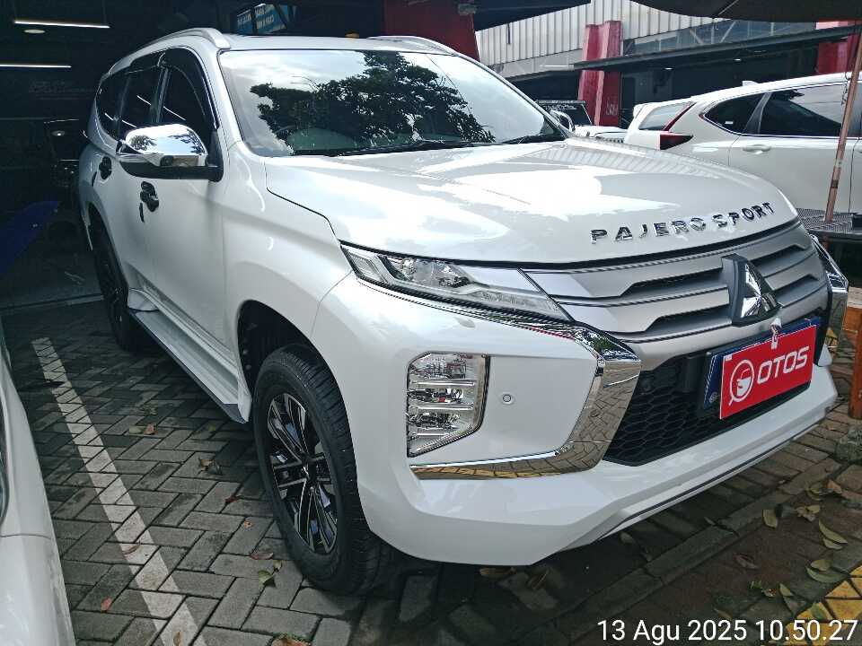 2022 Mitsubishi Pajero Sport 2.4 Dakar 4X2 - Foto 1 dari 6