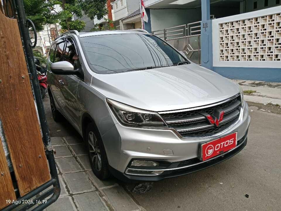 2018 Wuling Cortez 1.8 L Lux AMT