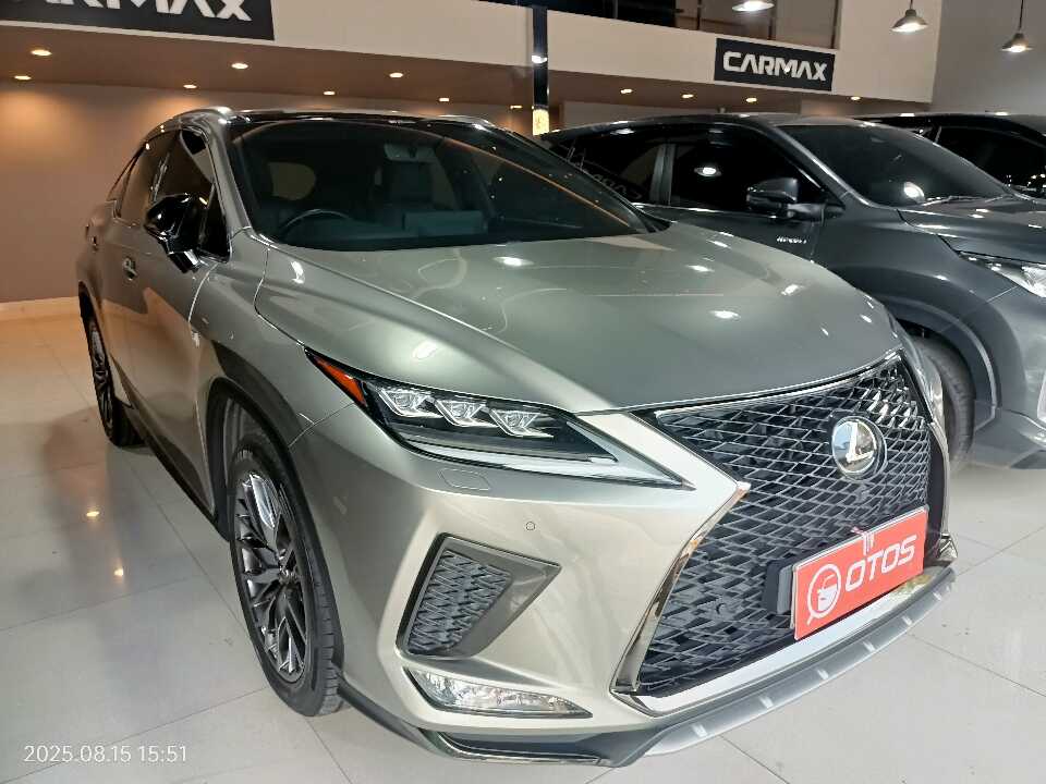 2020 Lexus RX 300 2.0 F-Sport - Foto 1 dari 6