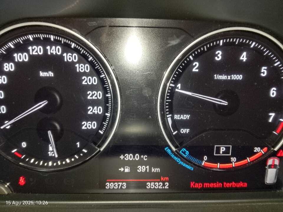Foto Mobil Bekas Odometer BMW X1 1.5 Sdrive18i tahun 2022