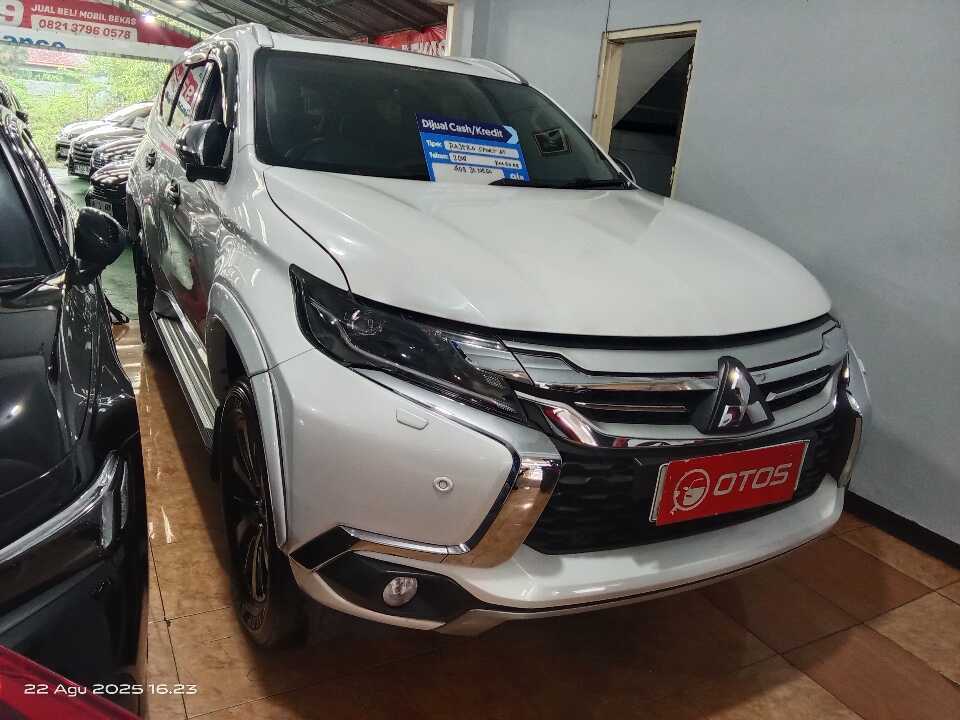 2018 Mitsubishi Pajero Sport 2.4 Dakar - Foto 1 dari 6