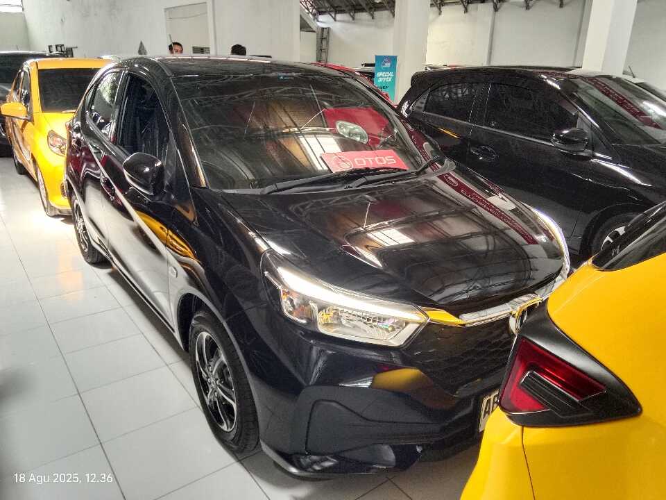 2025 Honda Brio 1.2 Satya E - Foto 1 dari 6