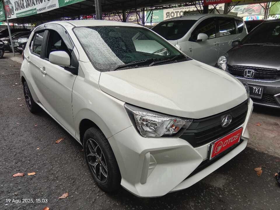 2024 Daihatsu Ayla 1.0 M - Foto 1 dari 6