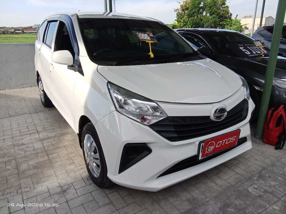 2020 Daihatsu Sigra 1.2 X - Foto 1 dari 6