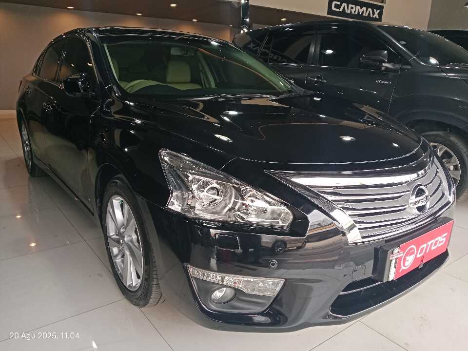 2017 Nissan Teana 2.5 - Foto 1 dari 6