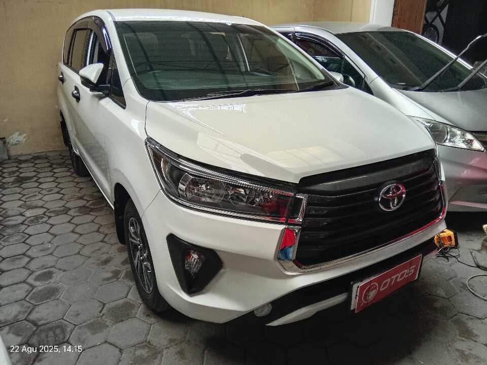2024 Toyota Kijang Innova 2.4 G - Foto 1 dari 6