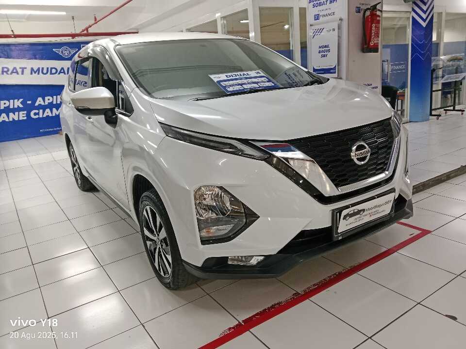 2019 Nissan Livina 1.5 VE - Foto 1 dari 6