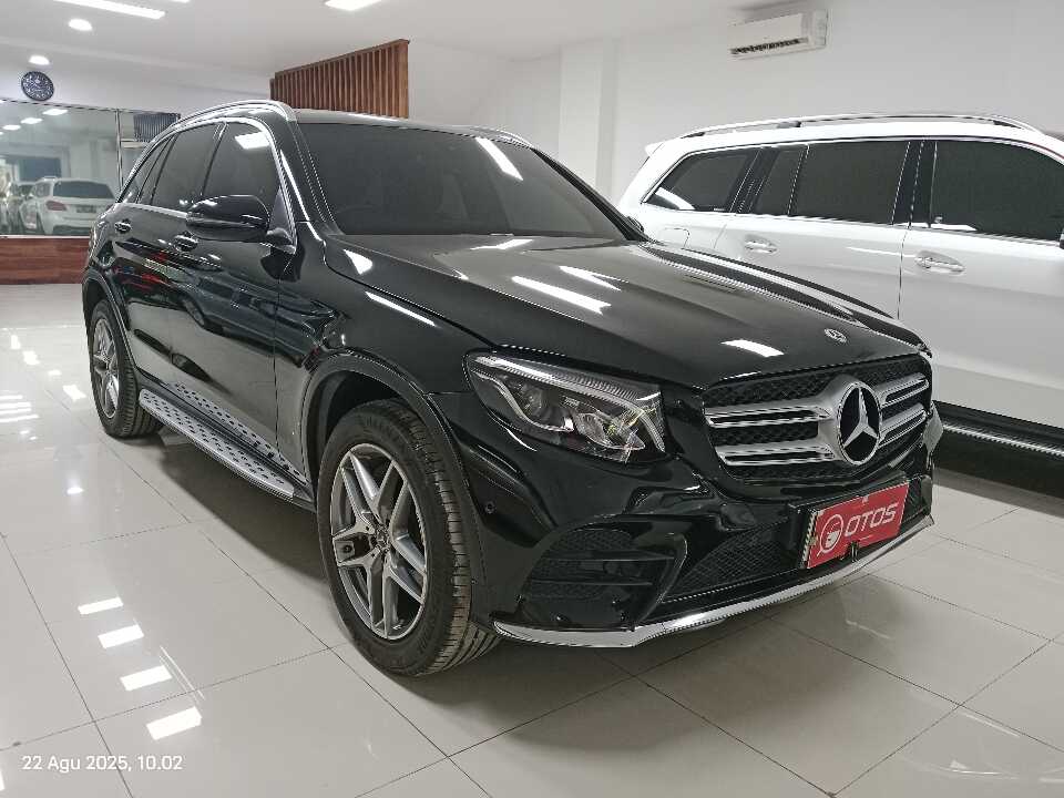 2018 Mercedes-Benz GLC200 2.0 - Foto 1 dari 6