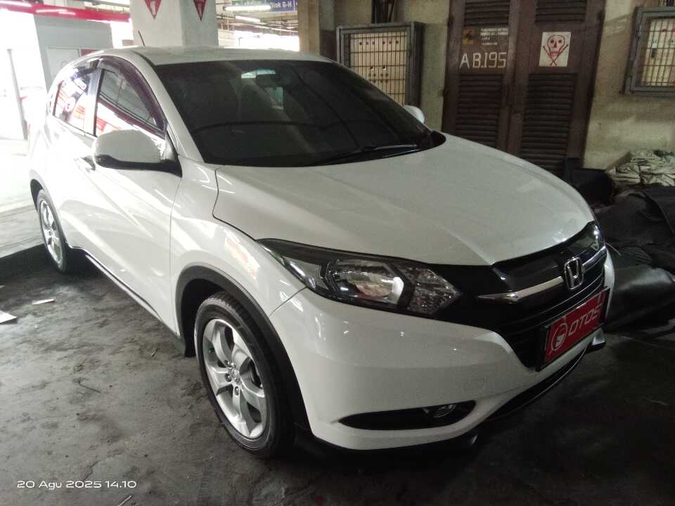 2016 Honda HR-V 1.5 E