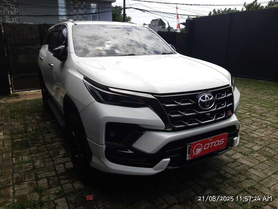 2022 Toyota Fortuner 2.8 4X2 VRZ