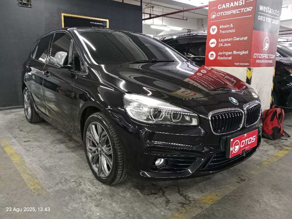 2015 BMW 218i 1.5 - Foto 1 dari 6