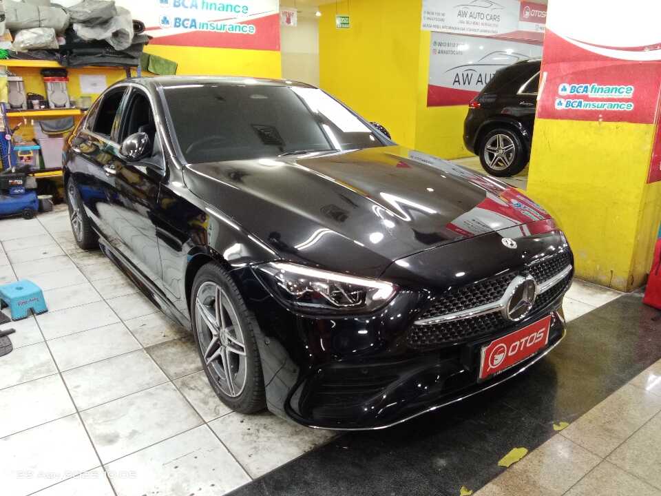 2023 Mercedes-Benz C300 2.0 AMG - Foto 1 dari 6