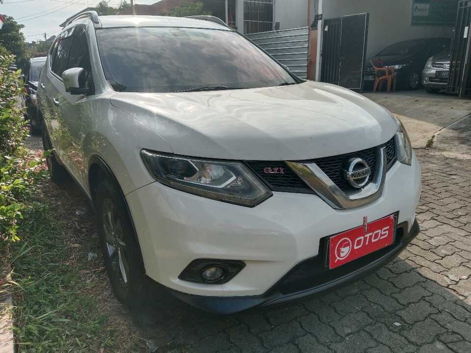 2015 Nissan X-Trail 2.5 - Foto 1 dari 6