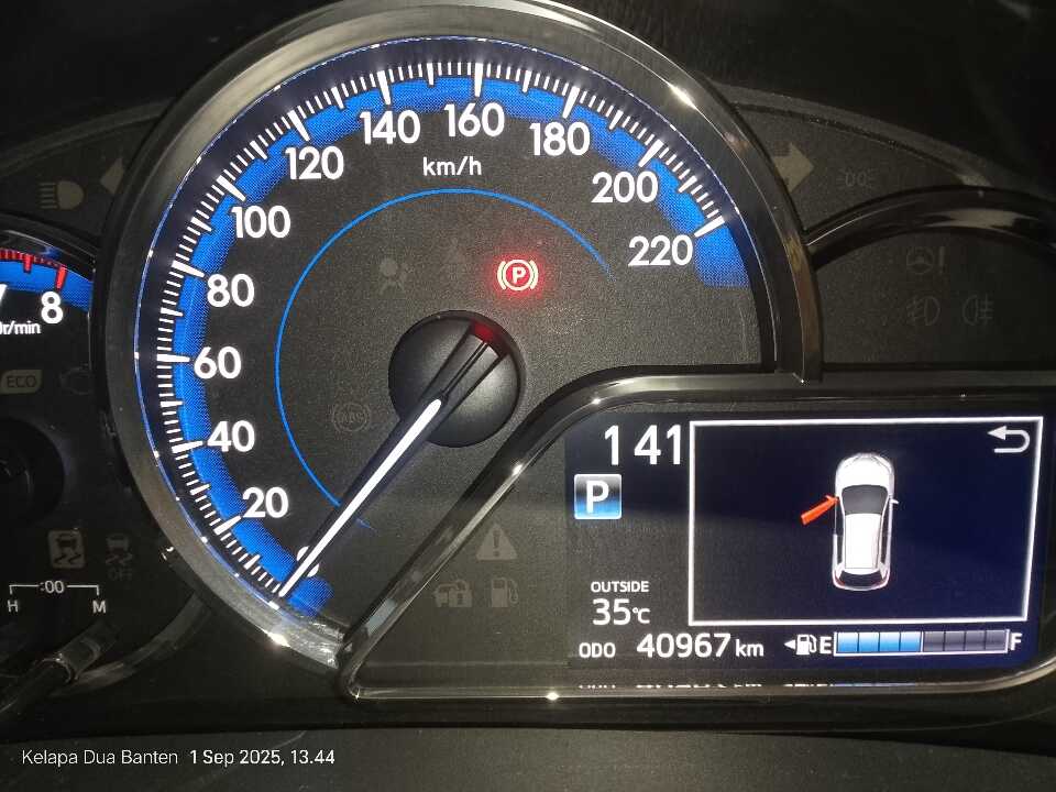 Foto Mobil Bekas Odometer Toyota Yaris 1.5 S tahun 2021