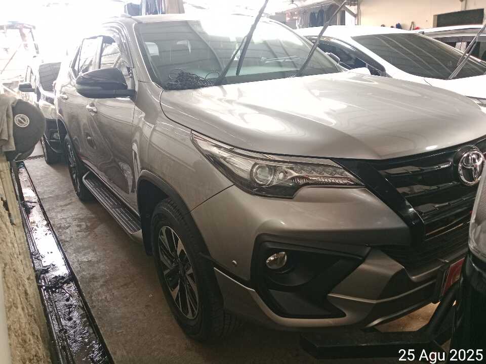 2018 Toyota Fortuner 2.4 4X2 VRZ
