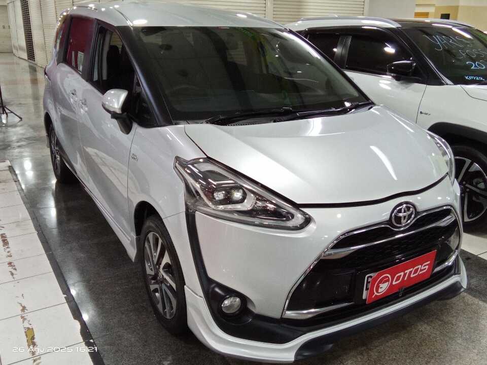 2016 Toyota Sienta 1.5 Q - Foto 1 dari 6