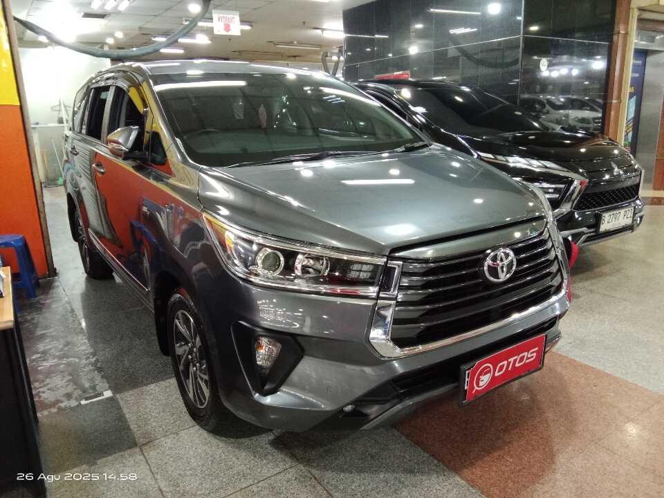 2021 Toyota Kijang Innova 2.0 V - Foto 1 dari 6