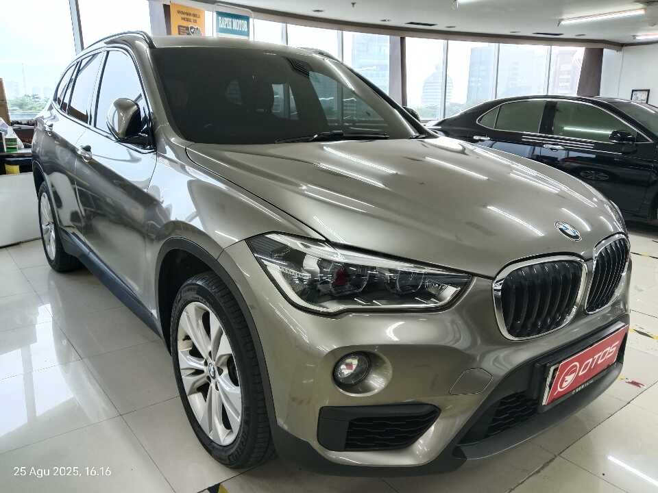 2018 BMW X1 1.5 Sdrive18i - Foto 1 dari 6