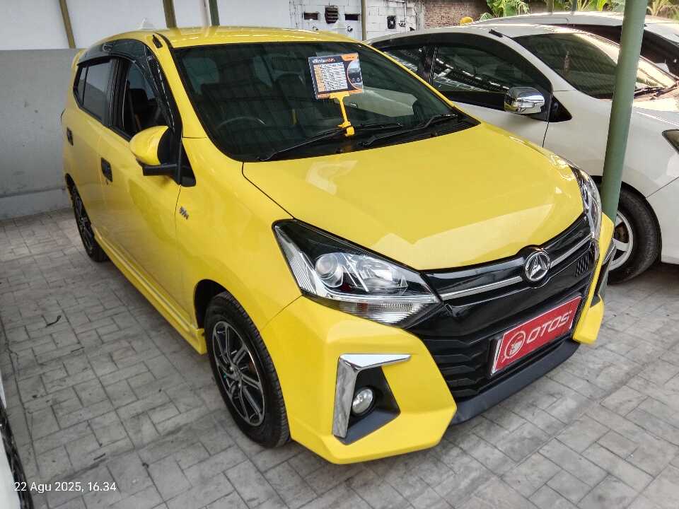 2022 Daihatsu Ayla 1.2 R - Foto 1 dari 6