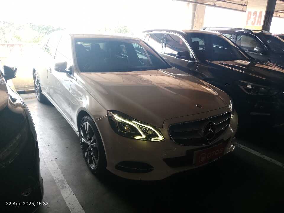 2014 Mercedes-Benz E250 2.0 - Foto 1 dari 6