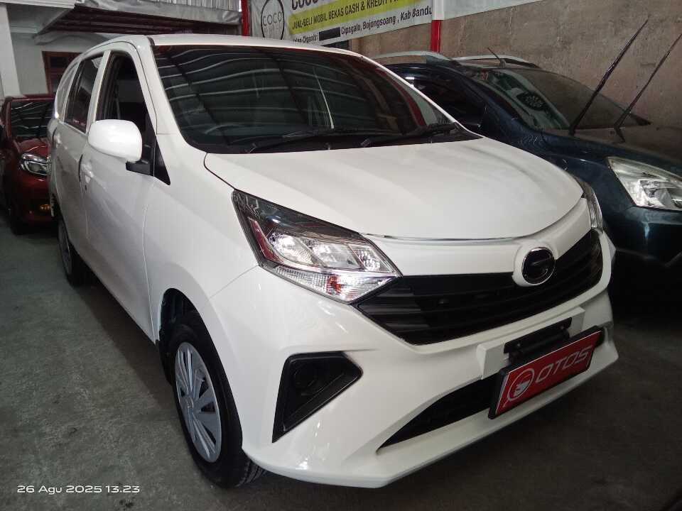 2024 Daihatsu Sigra 1.0 M - Foto 1 dari 6