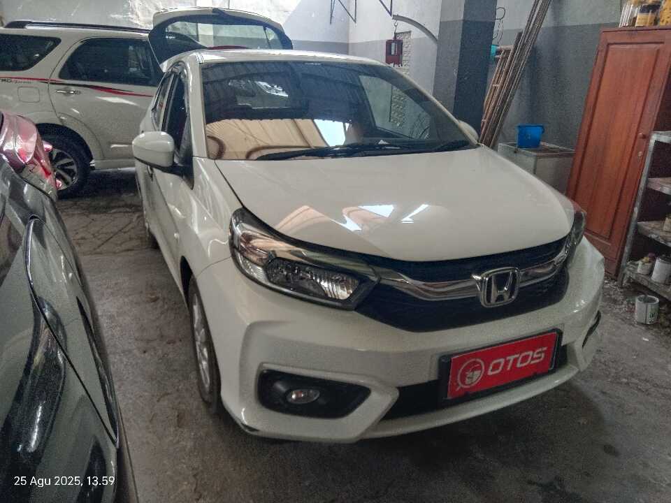 2019 Honda Brio 1.2 Satya E - Foto 1 dari 6
