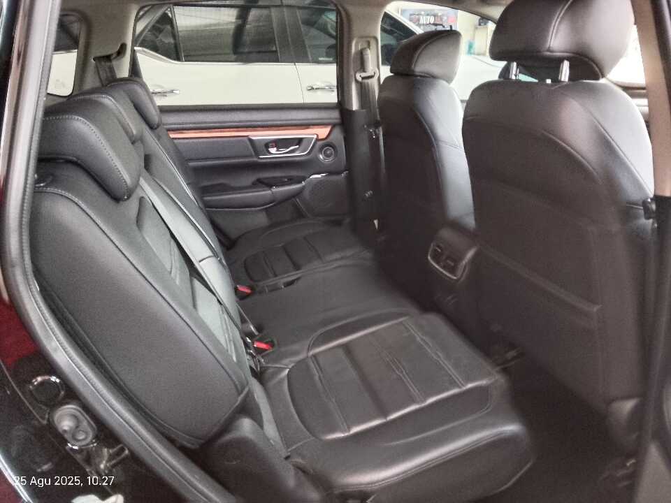 Foto Mobil Bekas Kabin Belakang Honda CR-V 1.5 Turbo Prestige tahun 2021