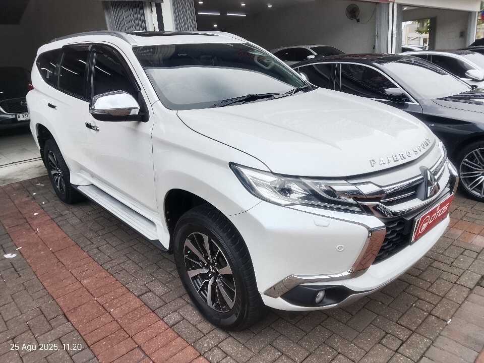 2019 Mitsubishi Pajero Sport 2.4 Dakar 4X2 - Foto 1 dari 6