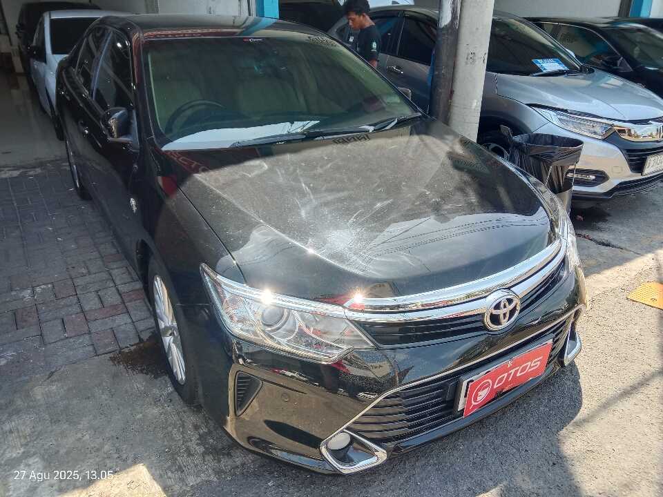 2017 Toyota Camry 2.5 V - Foto 1 dari 6