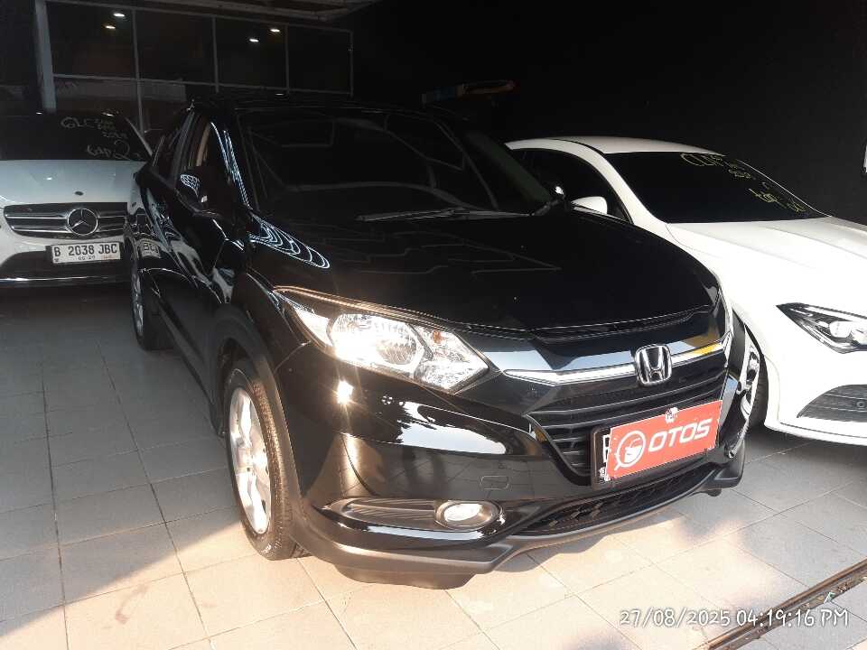 2017 Honda HR-V 1.5 E - Foto 1 dari 6