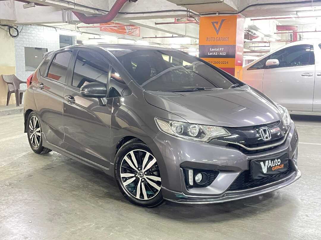 2016 Honda Jazz 1.5 RS - Foto 1 dari 10