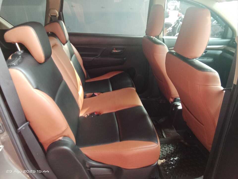 Foto Mobil Bekas Kabin Belakang Suzuki Ertiga 1.5 GX tahun 2021